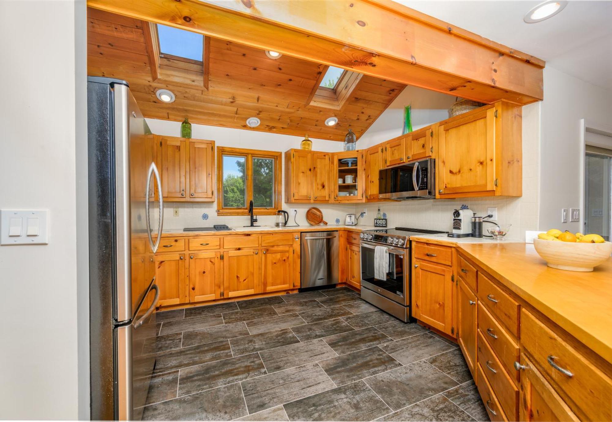 Mountain Blue Vista - Luxury Retreat Near Ski Resorts With Pond, Firepit And Hot Tub Windham Kültér fotó